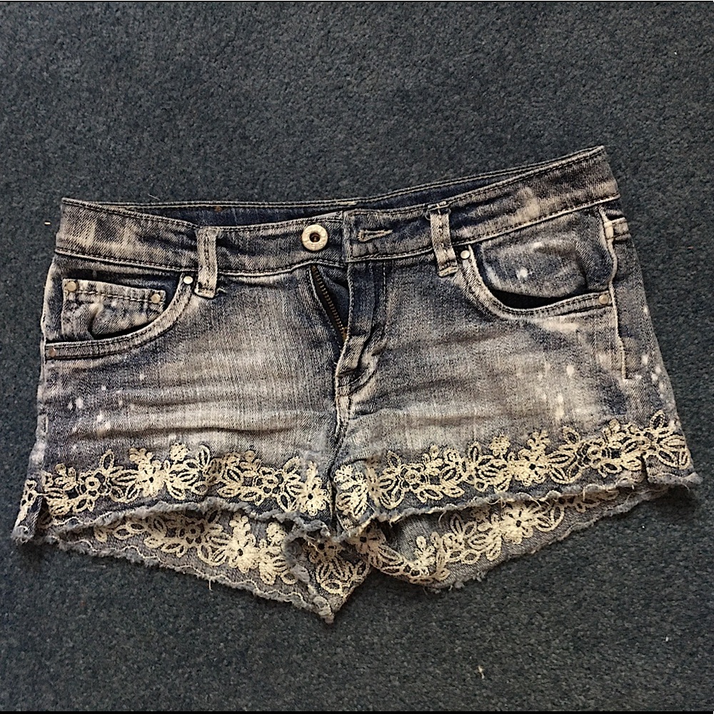 Levi’s Embroidered Cutoffs